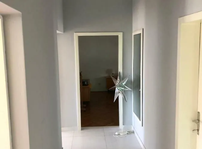 Davor 아파트 풀라